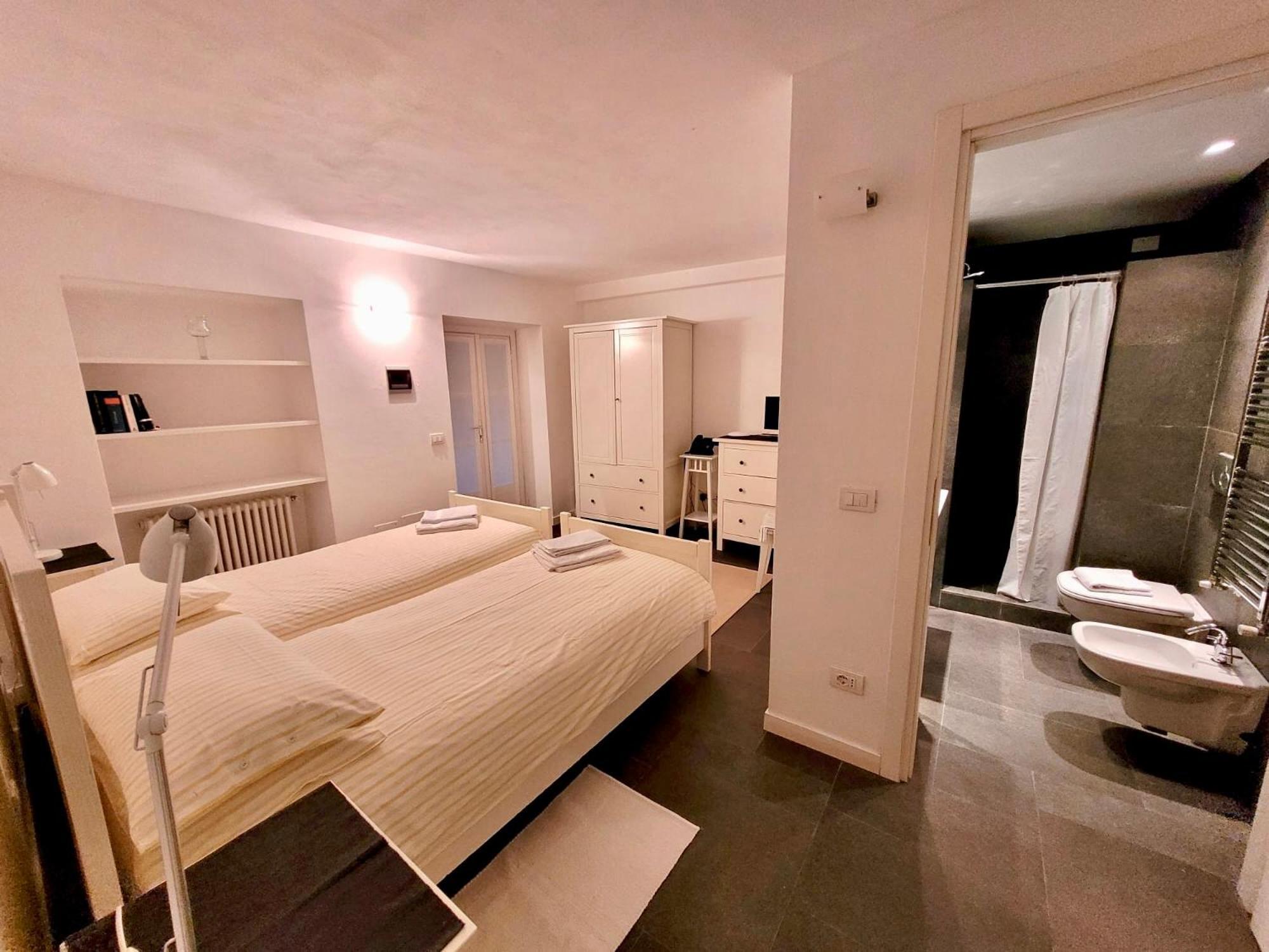 Agriturismo Castello Di Vezio Varenna Exterior photo