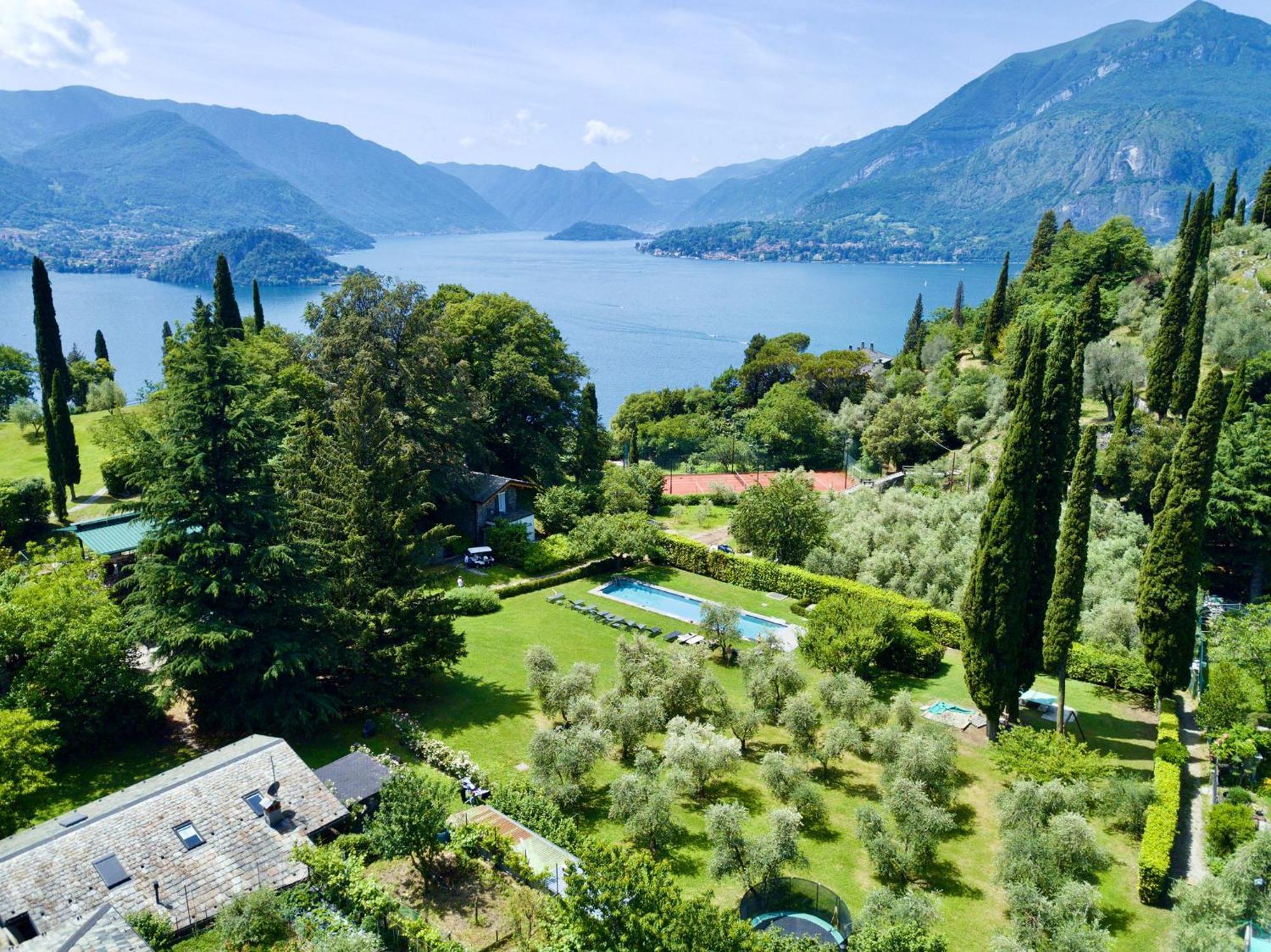 Agriturismo Castello Di Vezio Varenna Exterior photo